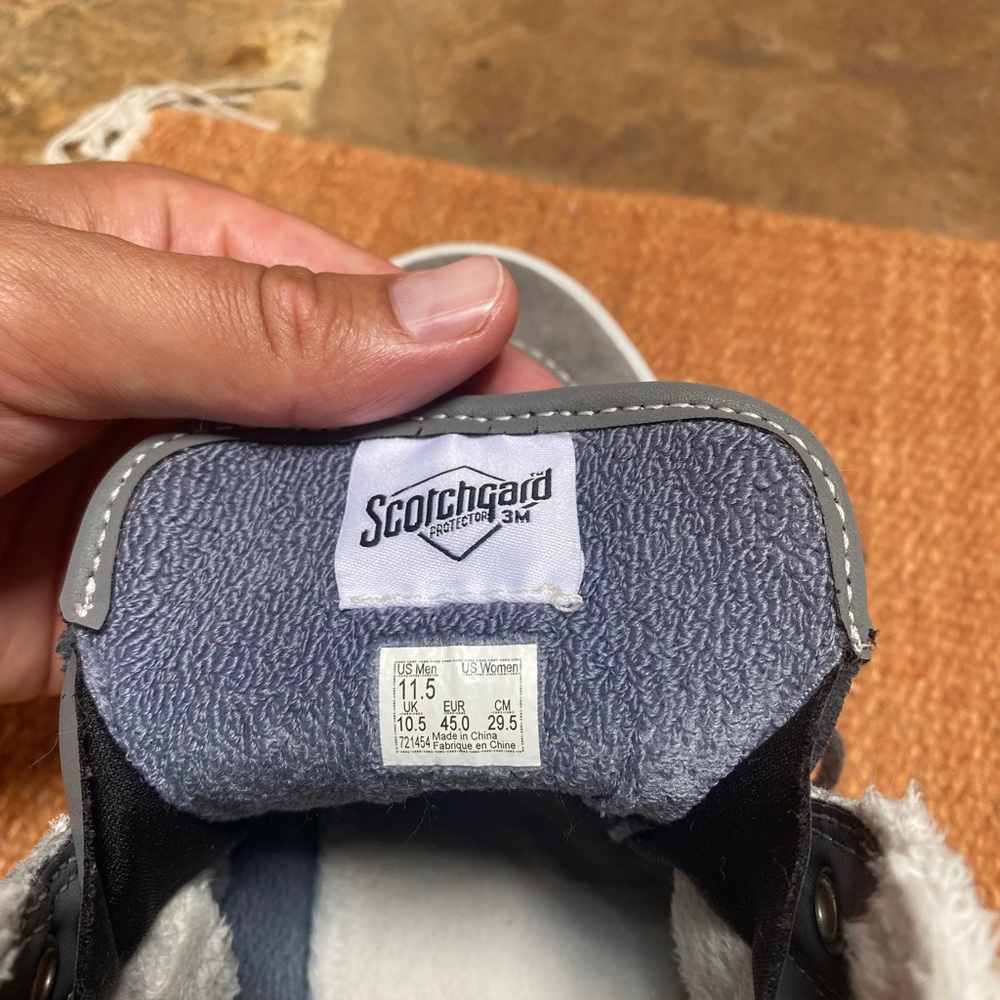Vans Sk8 Hi 11.5 Grey w/ Faux Fur - Picture 7 of 10